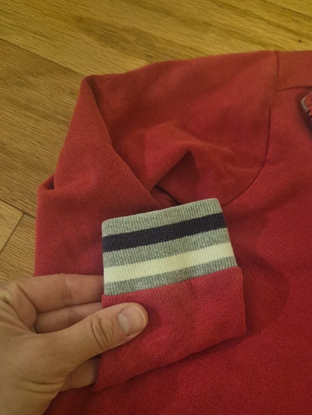 United Colors Of Benetton bright red